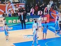 开云体育登入-包含球队备战训练严格，力求在下一场比赛中取胜的词条