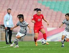热辣：中国女足队长郑淼波凭实力征服全场的简单介绍