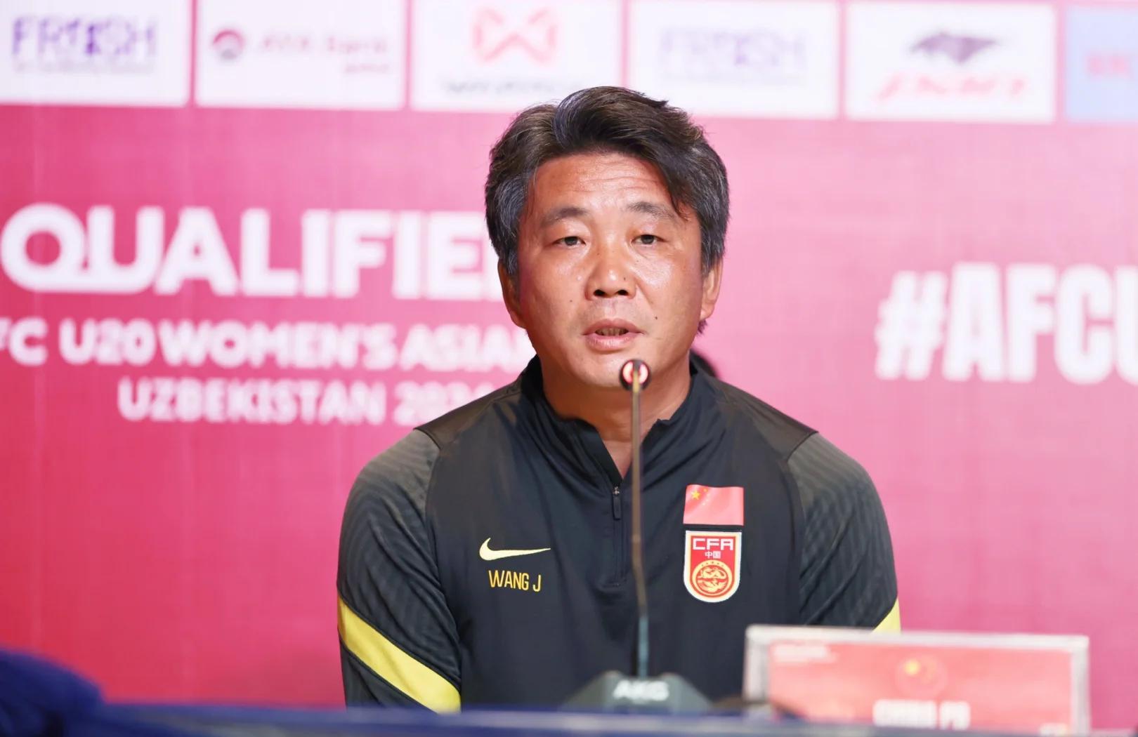 关于中国女性足球选手圆满完成备战任务，锐意夺魁的信息