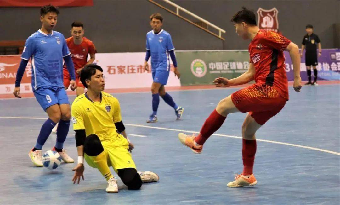武汉卓尔克服困难——主场击败对手豪取胜利的简单介绍